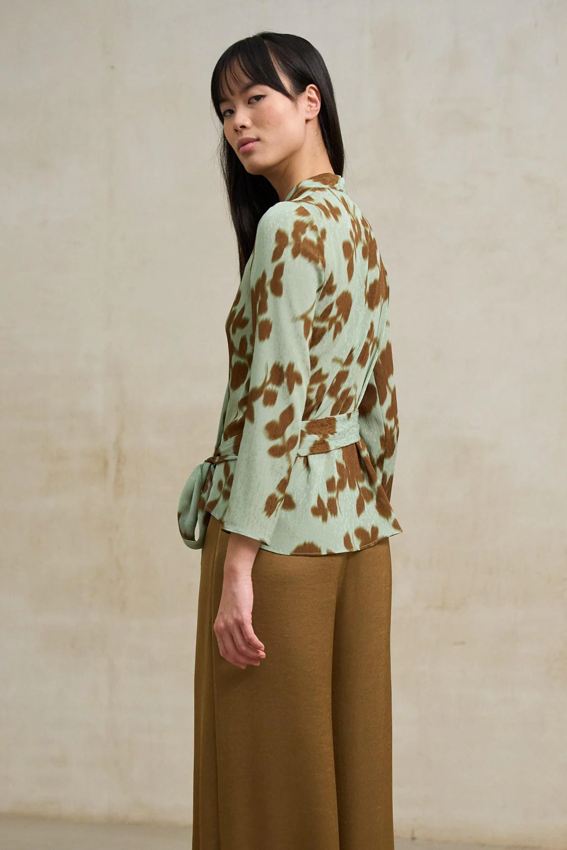Blusa Arlena Estampada - Image 3
