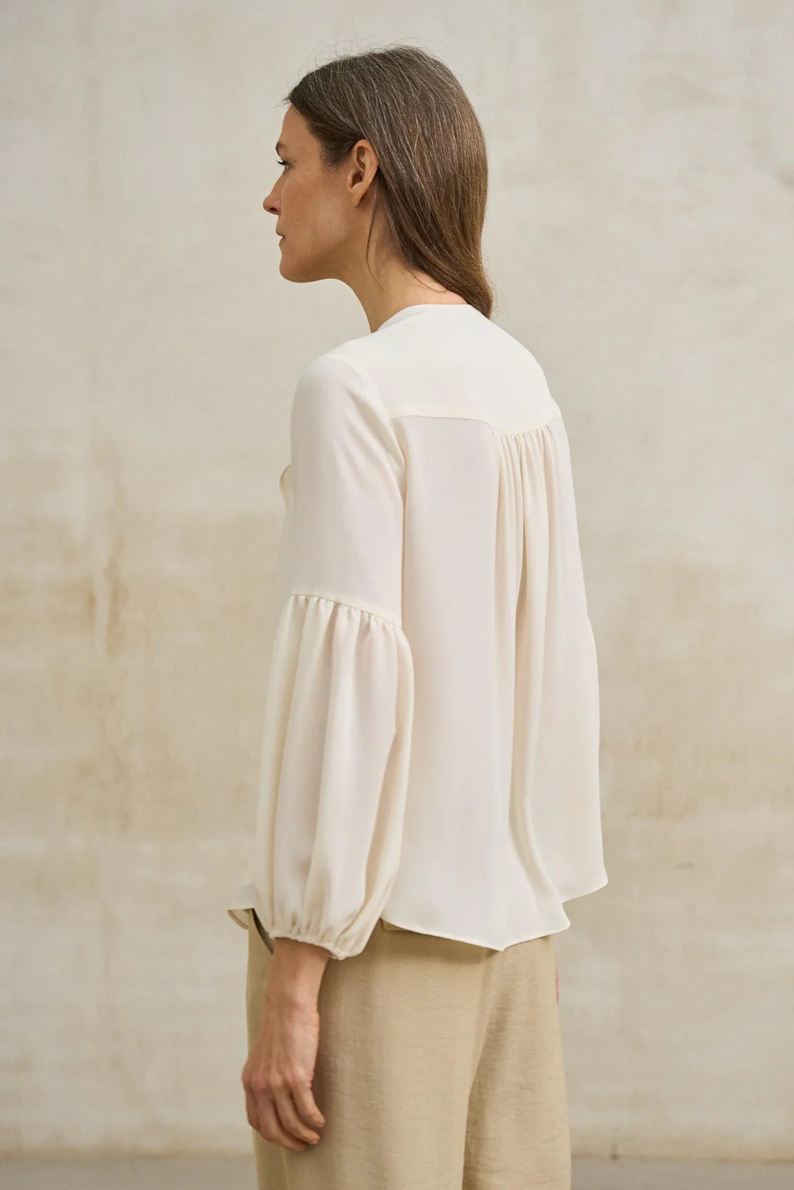 Blusa Liora crudo - Image 3