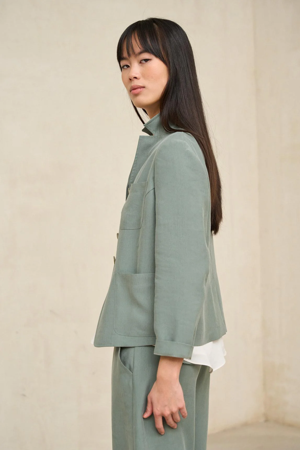 Chaqueta Alva verde salvia - Image 3