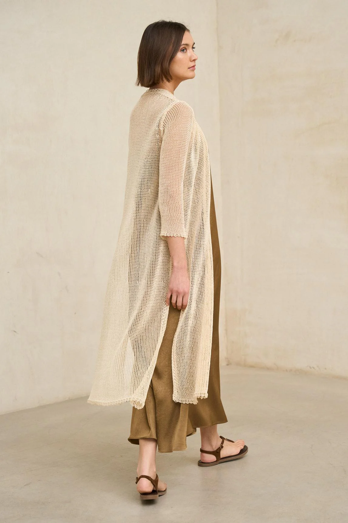 Levita de punto Avenel beige - Image 3