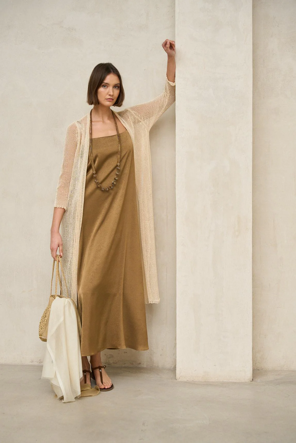 Levita de punto Avenel beige - Image 4