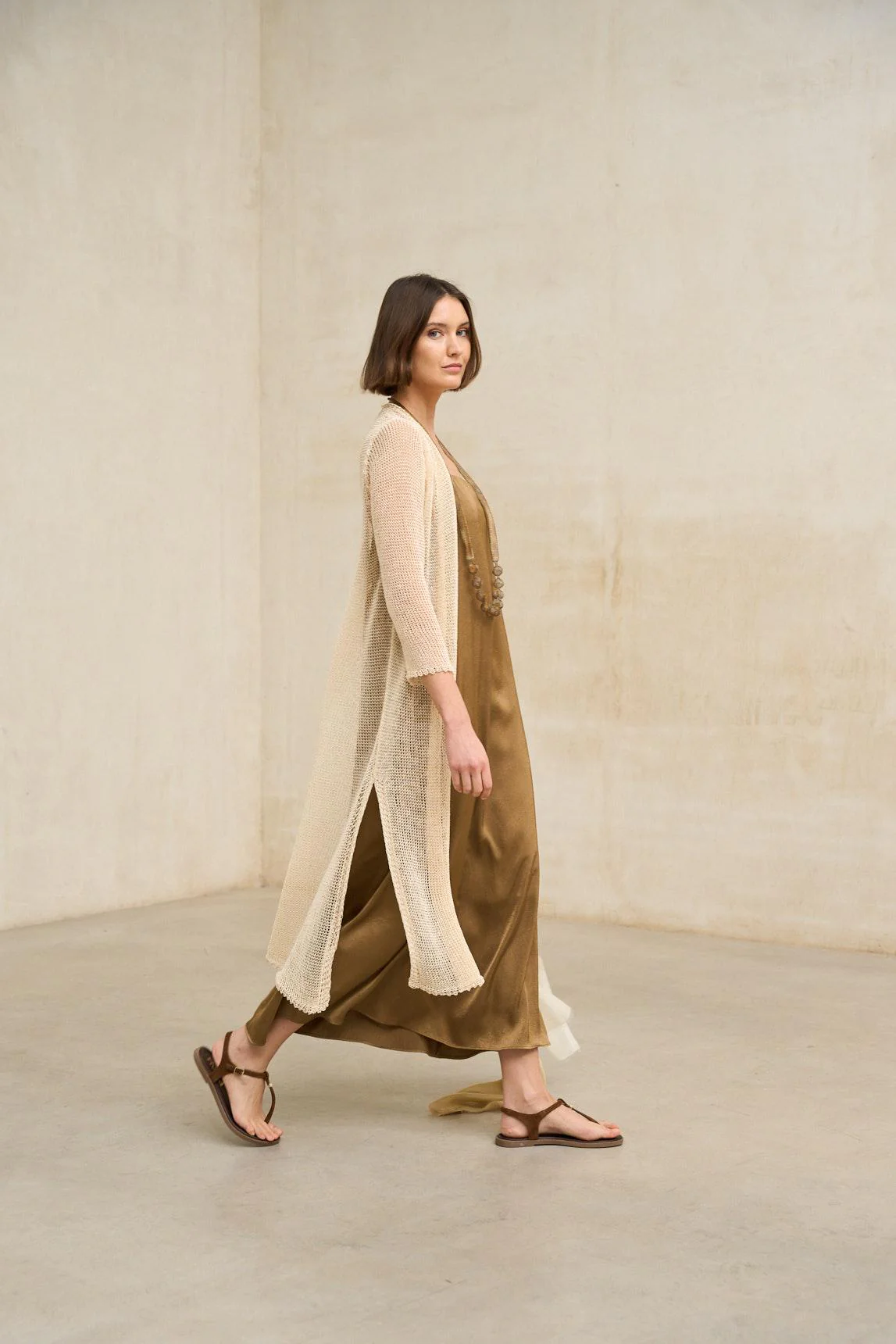 Levita de punto Avenel beige - Image 6