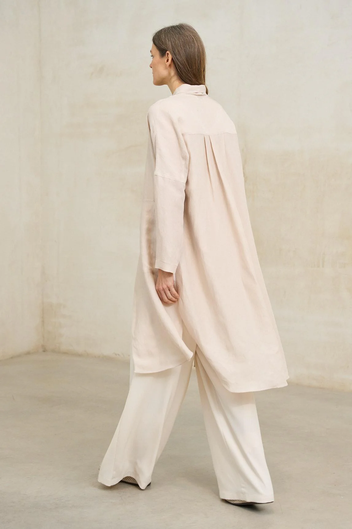 Levita Lirael crudo - Image 3