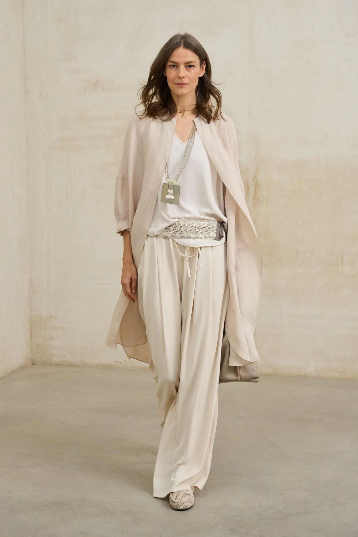 Levita Lirael crudo - Image 5