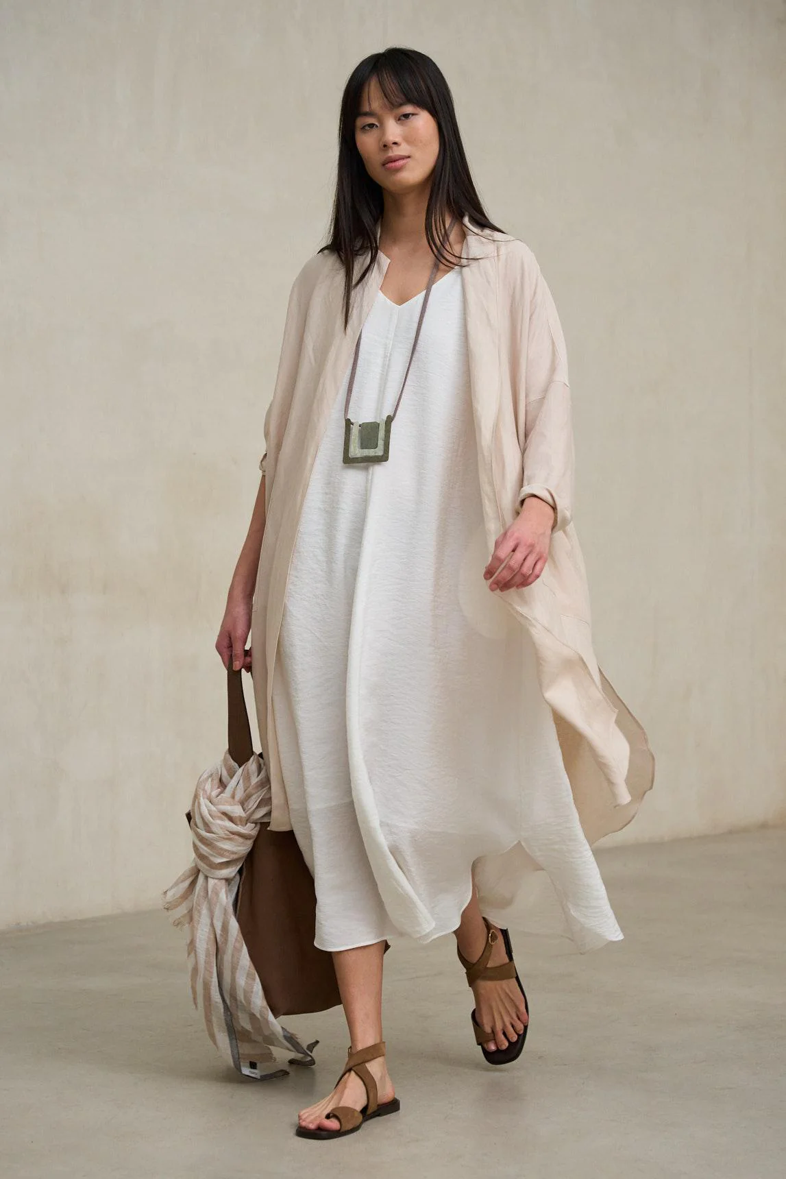 Levita Lirael crudo - Image 6