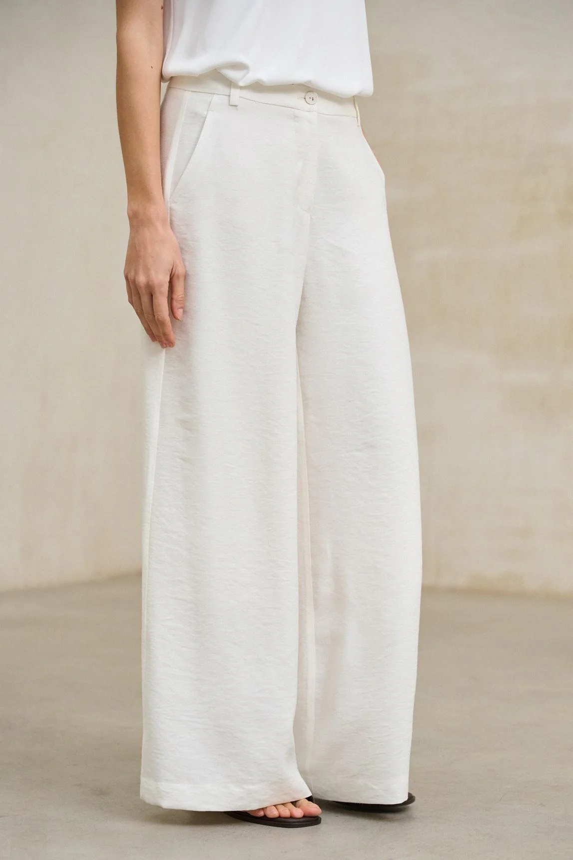 Pantalón Lysel blanco roto - Image 3