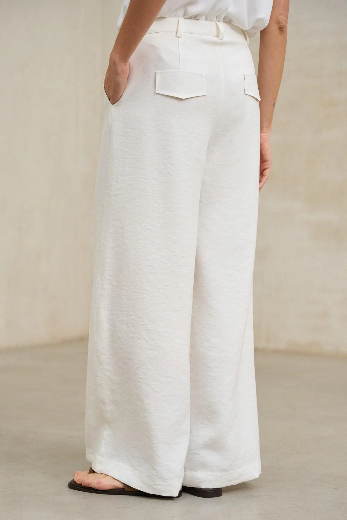 Pantalón Lysel blanco roto - Image 4