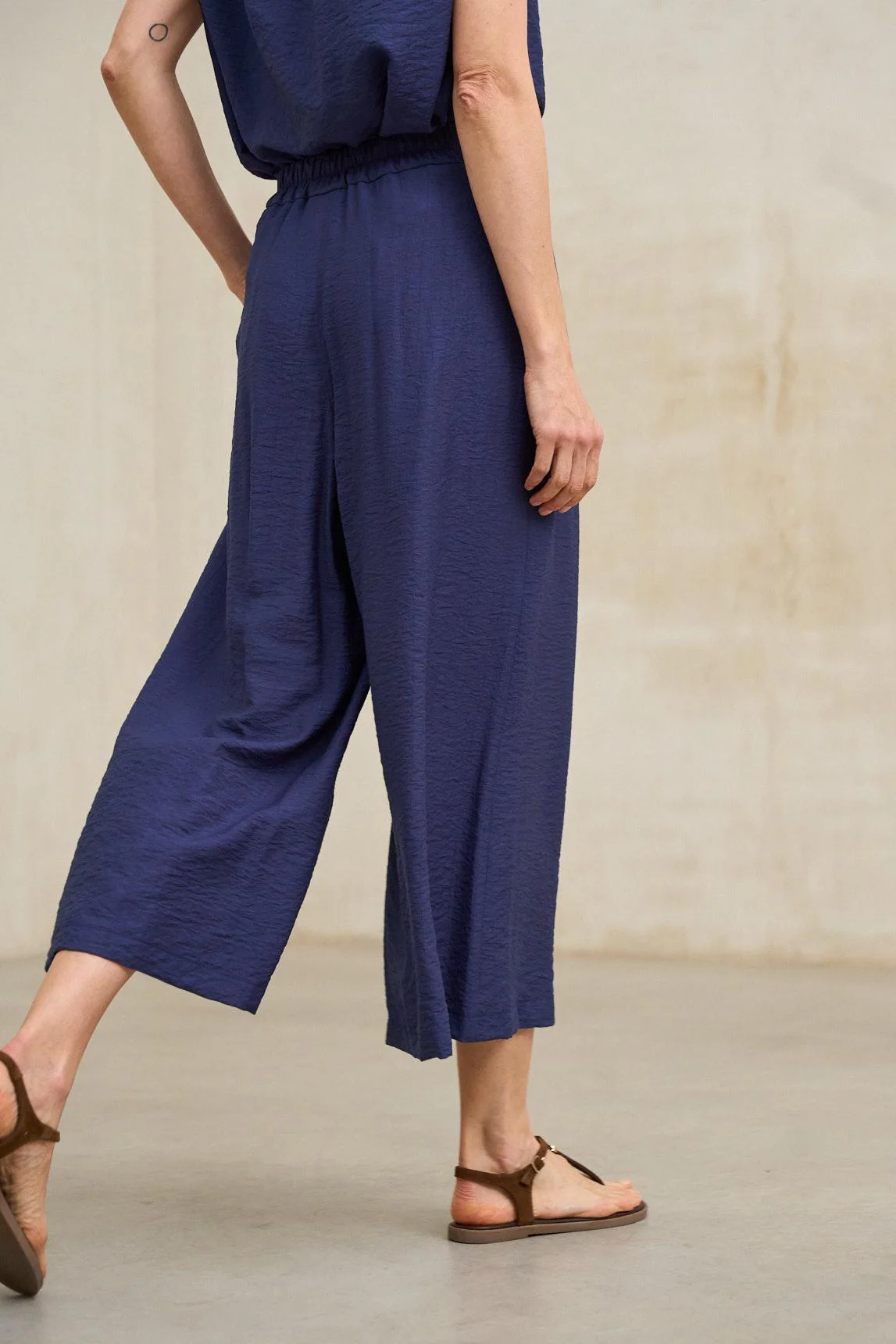 Pantalón Narel azul marino - Image 5