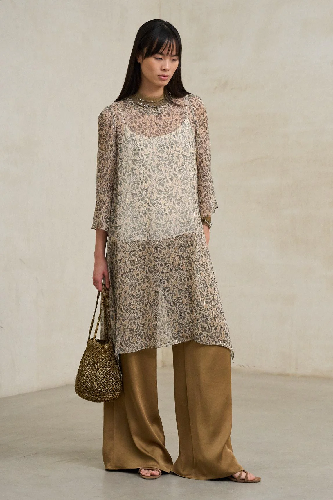 Pantalón Sway camel - Image 6
