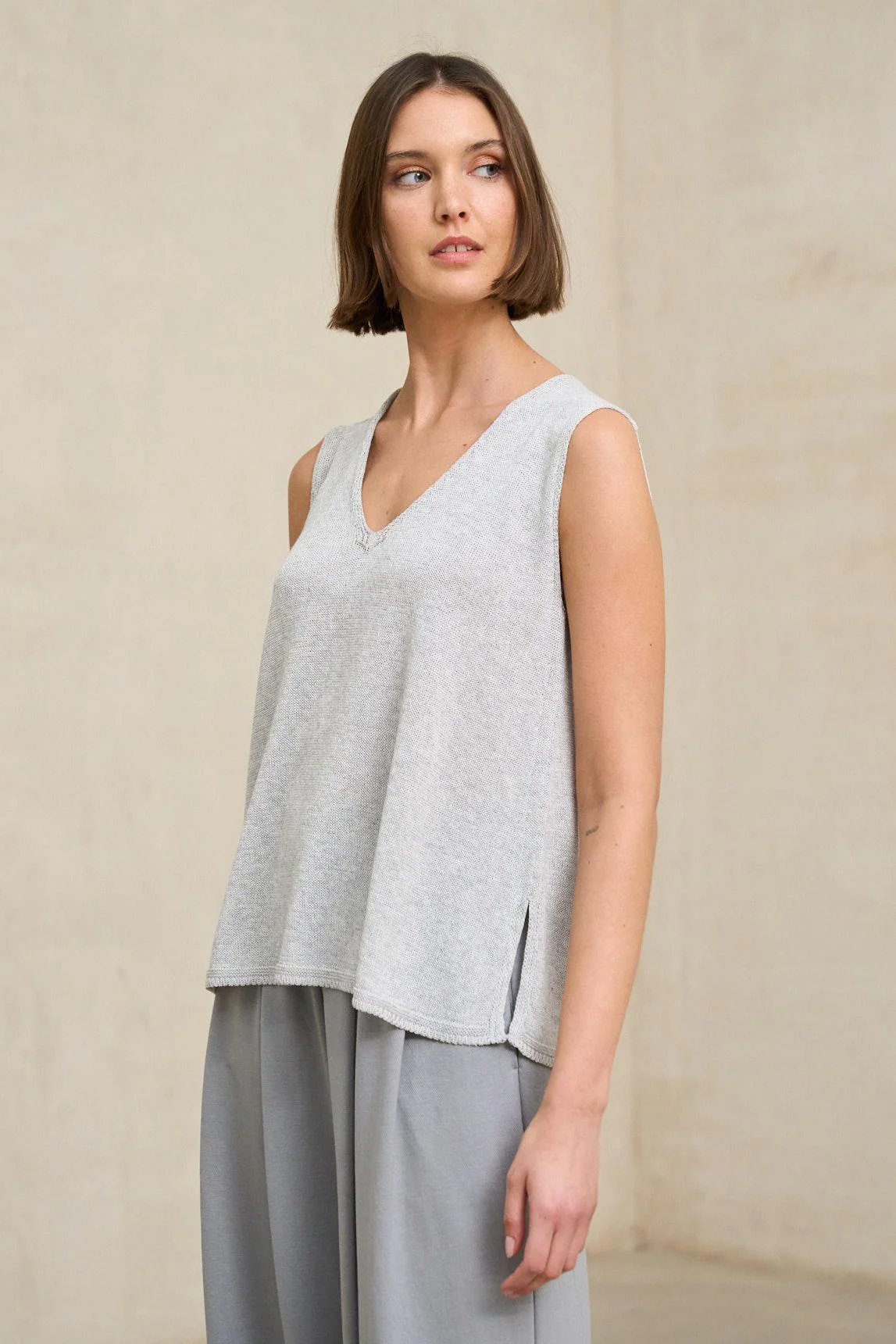 Top de punto Virel gris claro - Image 3