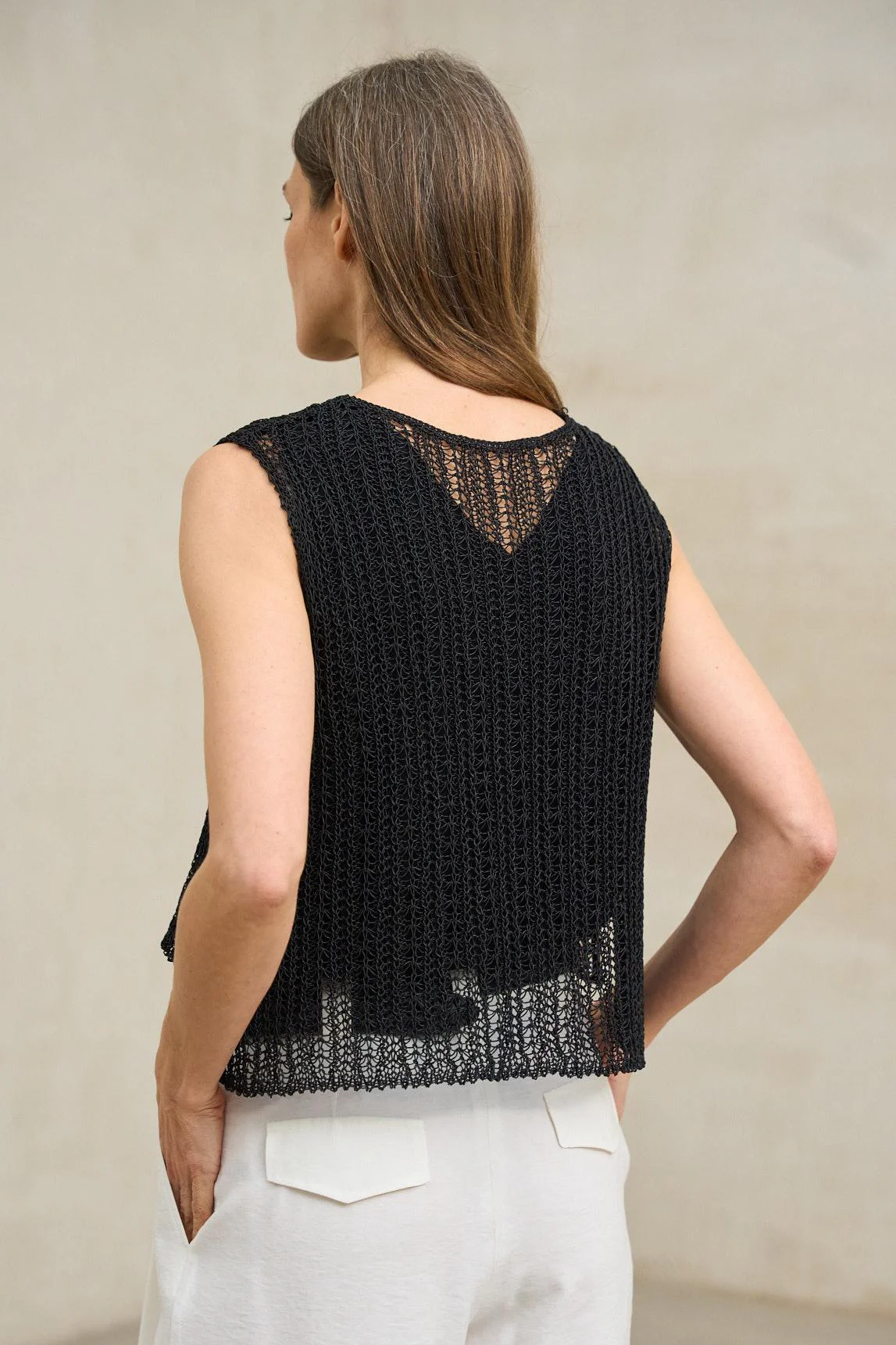 Chaleco Erya negro - Image 3