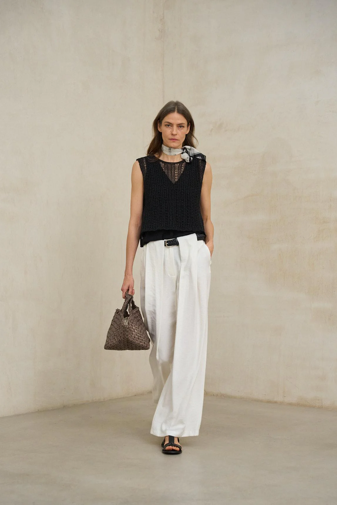 Top Inès negro - Image 5