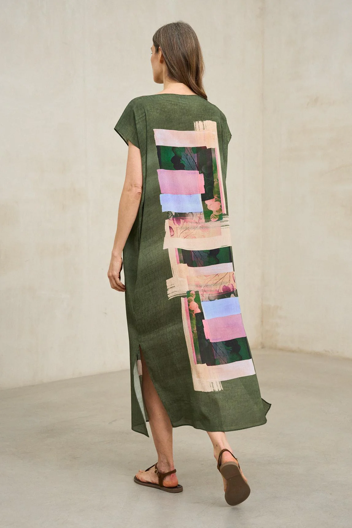 Vestido Arven estampado geométrico - Image 3
