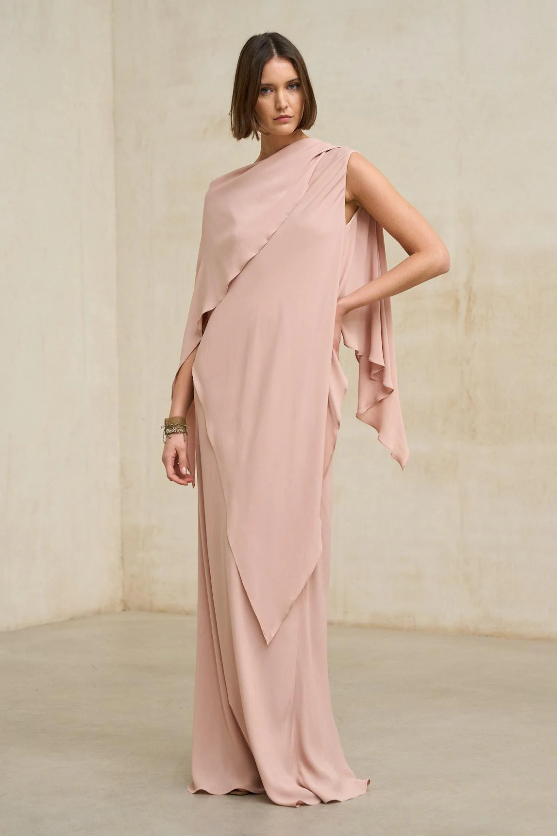 Vestido Kaedryn rosa empolvado - Image 4