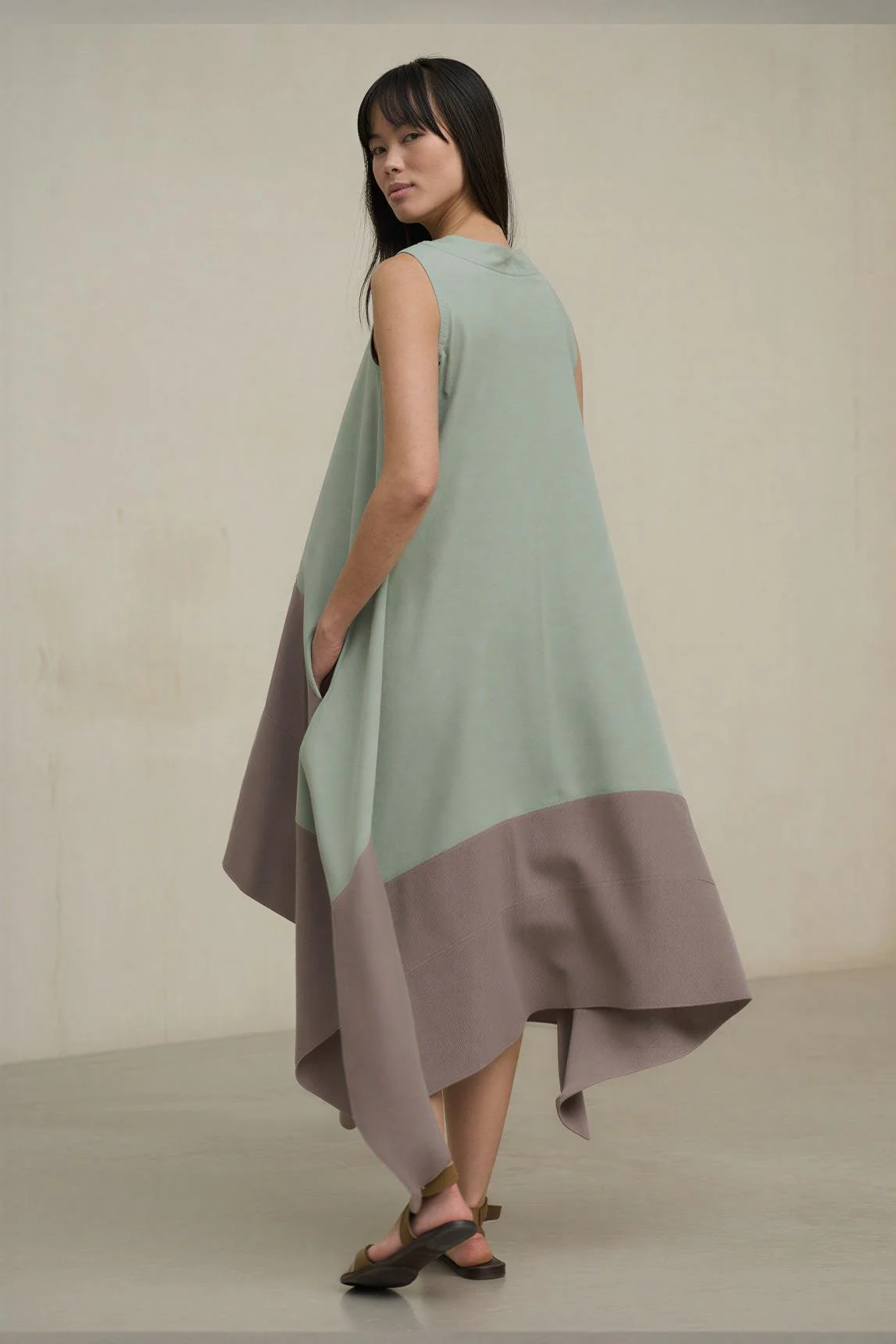 Vestido Velaria verde agua - Image 3